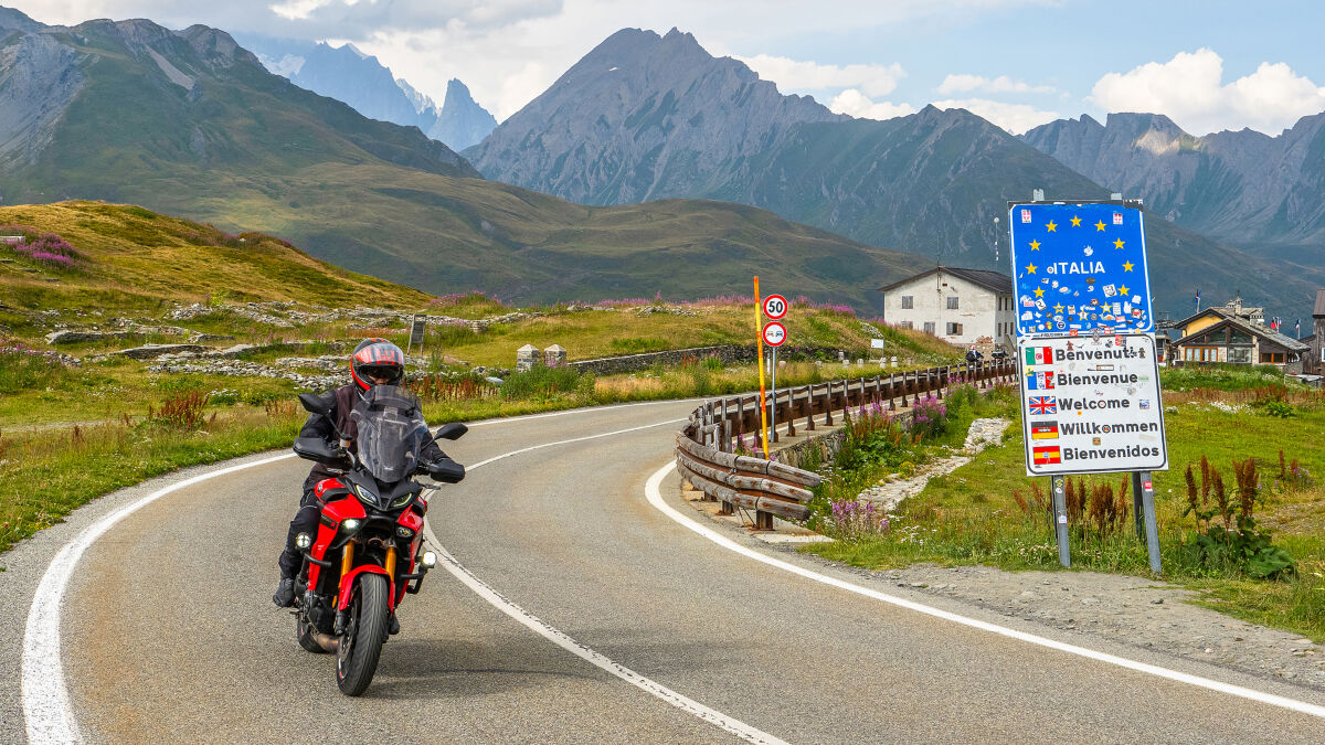 Alpenreise 2026: Motorradfahrer zwischen Sperrungen und Kontingenten