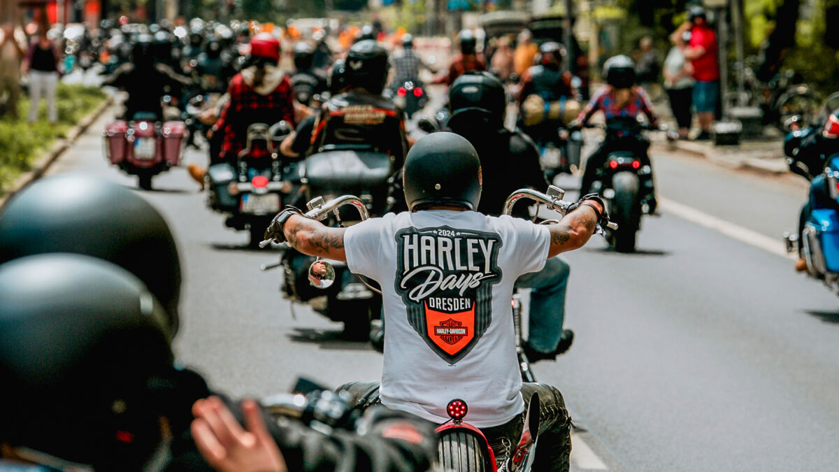 Harley Days Dresden 2026: Drei Tage Milwaukee-Sound an der Elbe